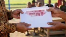 Bansos Bakal Disalurkan Lewat Kopdes Merah Putih, Apa Dampaknya bagi Penerima dan Anggaran?