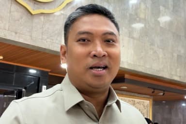 Sudaryono Pecat 261 Pegawai BGN: Ini Pelanggaran dan Dampaknya ke Layanan Publik!