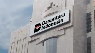 Danantara Gandeng Gojek dan Grab di Proyek Motor Listrik Nasional, Apa Dampaknya?