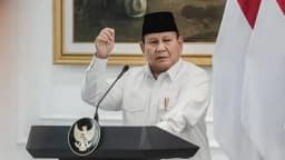 Prabowo Minta Tiga Orang yang Diduga Bakar Lahan di Riau Dibawa ke Jakarta